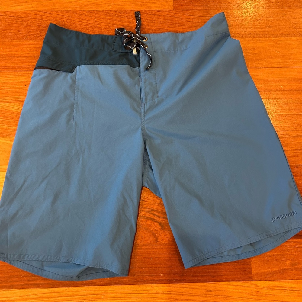 Patagonia Stretch Hydroplaning Boardshorts Men’s Size 34